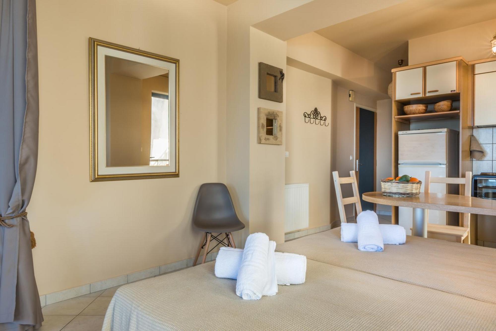 Nais Apartments & Studios Χανιά Δωμάτιο φωτογραφία